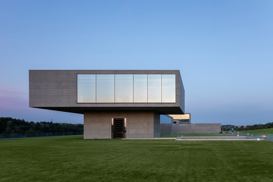 futago by sergey makhno architects