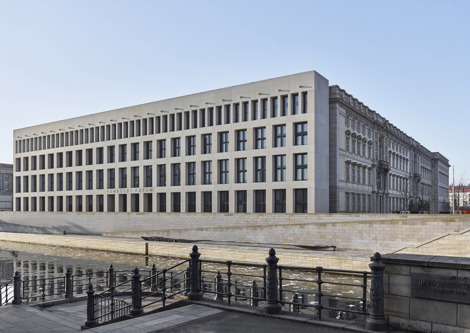 new berlin palace by franco stella