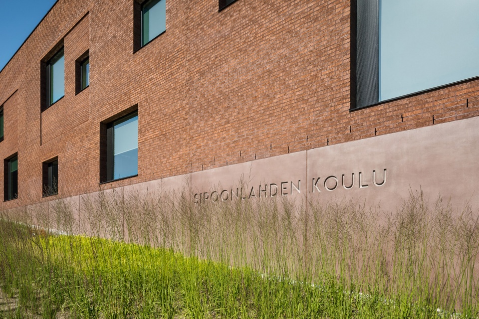 Sipoonlahti school extension Tandem by Architects Rudanko Kankkunen AFKS