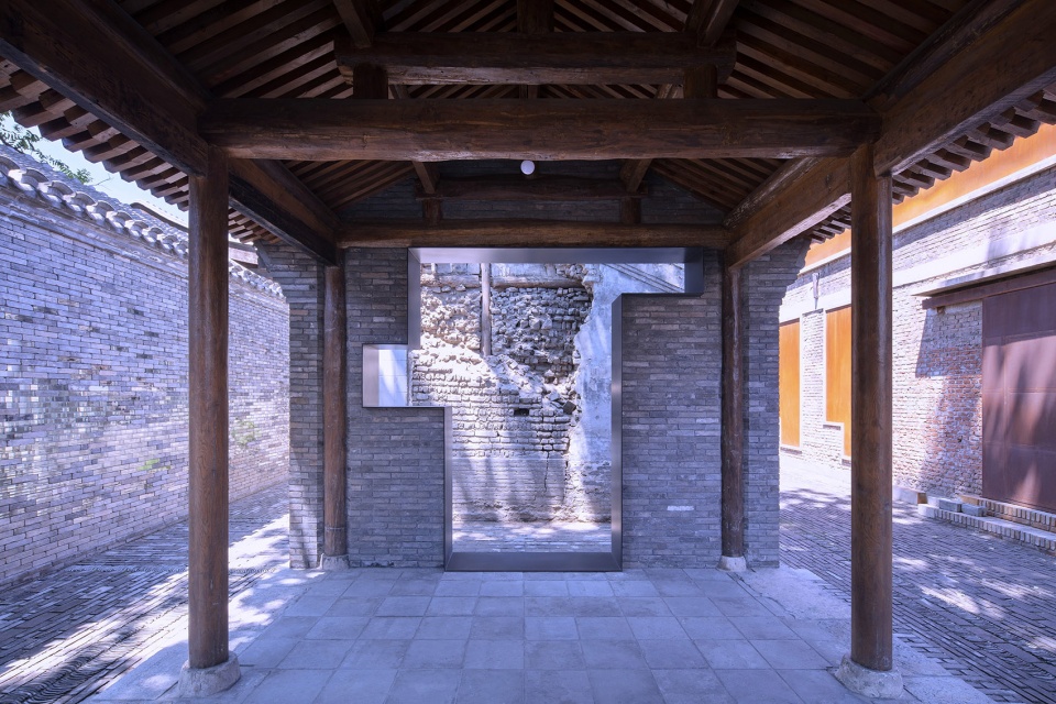 Time Shard Chinese Opera Base in the Qingyun Hutong Origin Architect