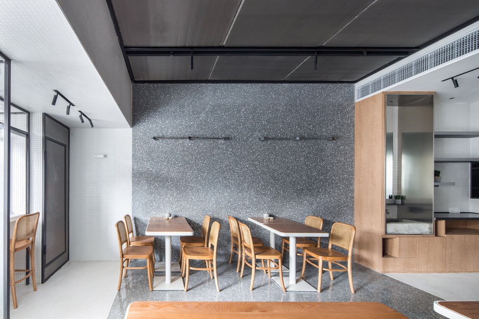 shanghai yijia rice noodles china by xiangdie design