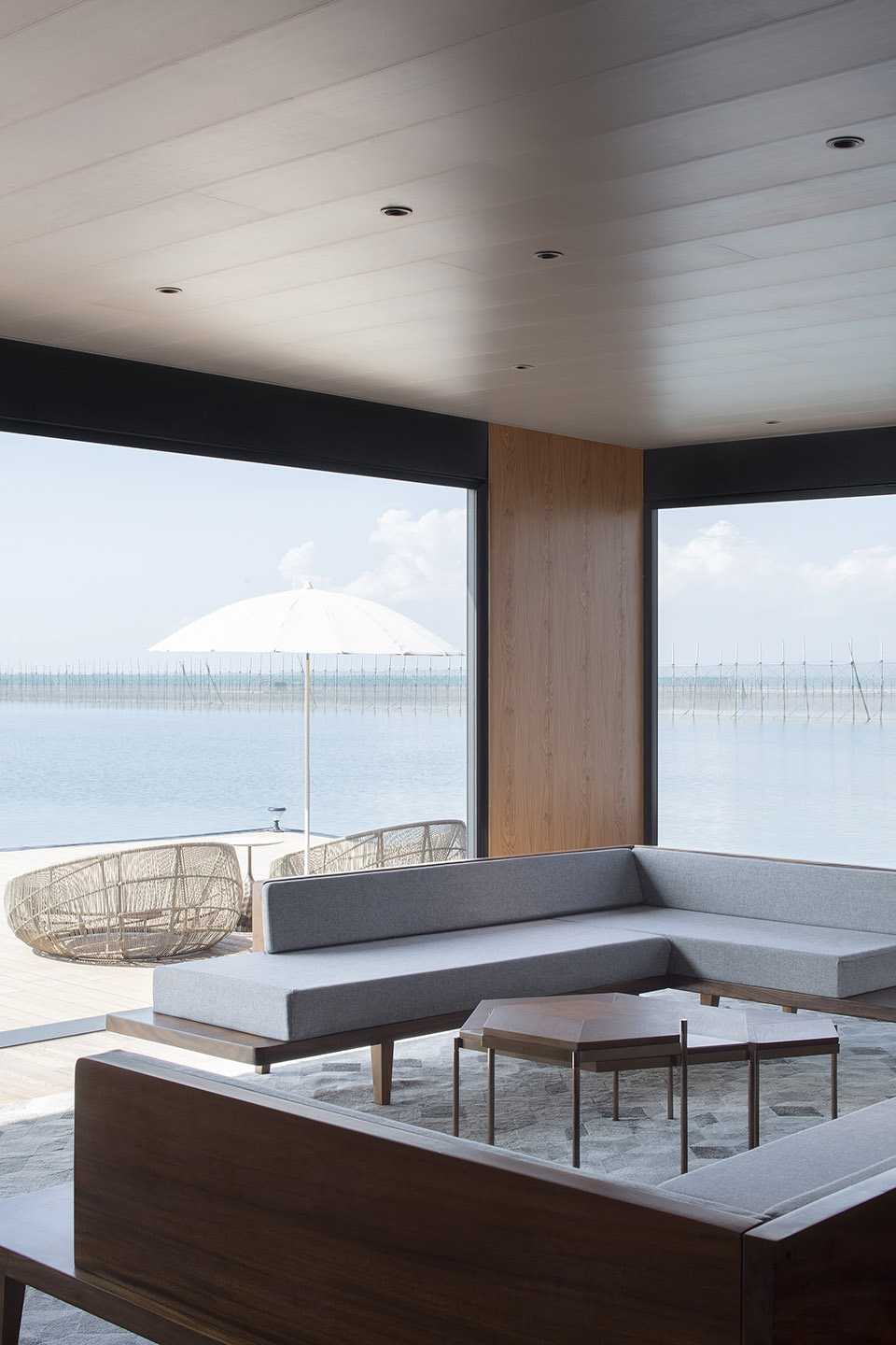 hi sea floating hotel china by balance design