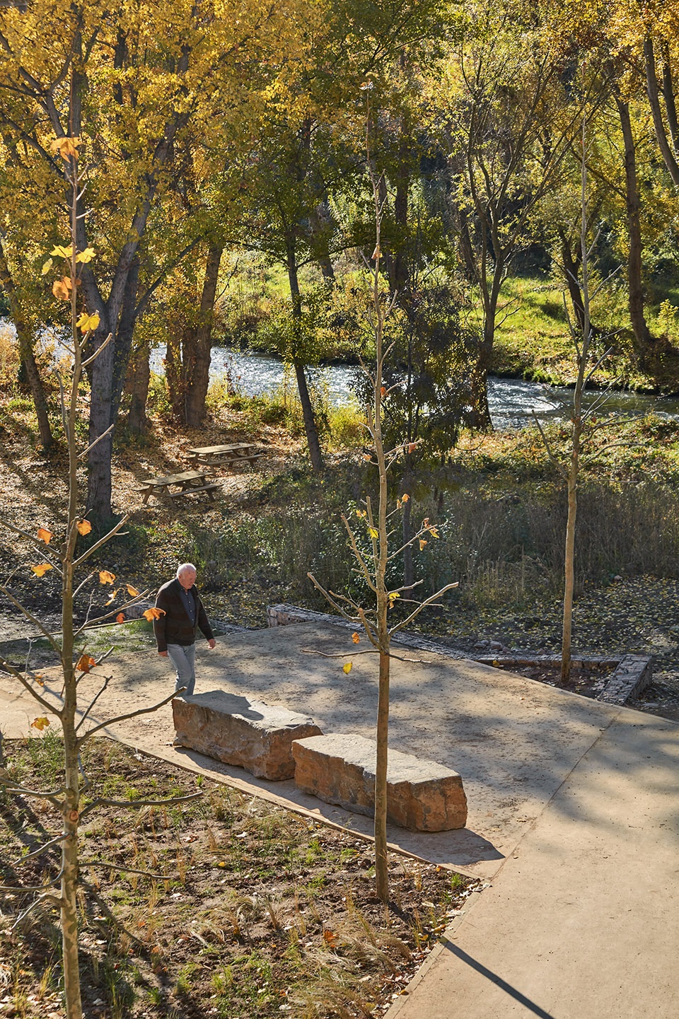 landscape regeneration of cami de cabrianes by estudi08014