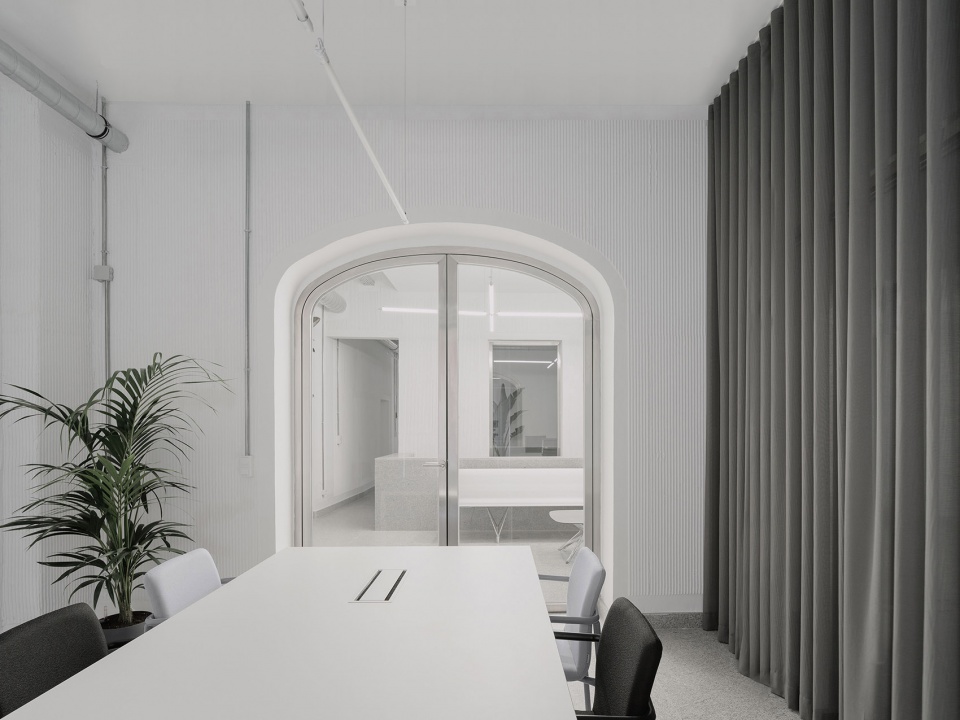 thor office by barrio bohrer