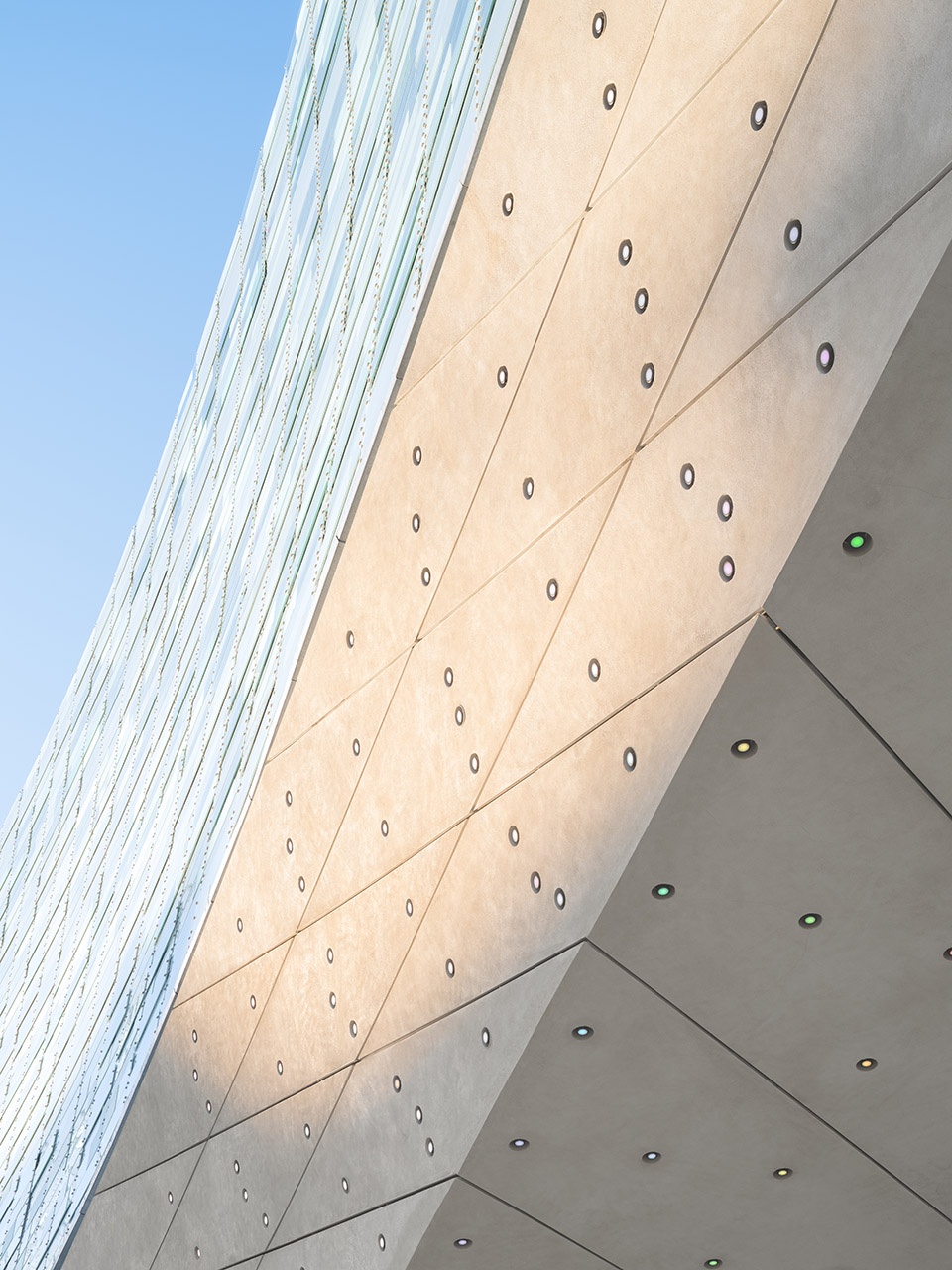 le monde group headquarters by snohetta