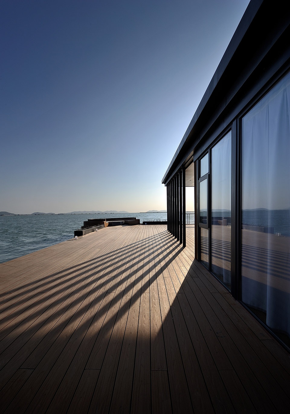 hi sea floating hotel china by balance design