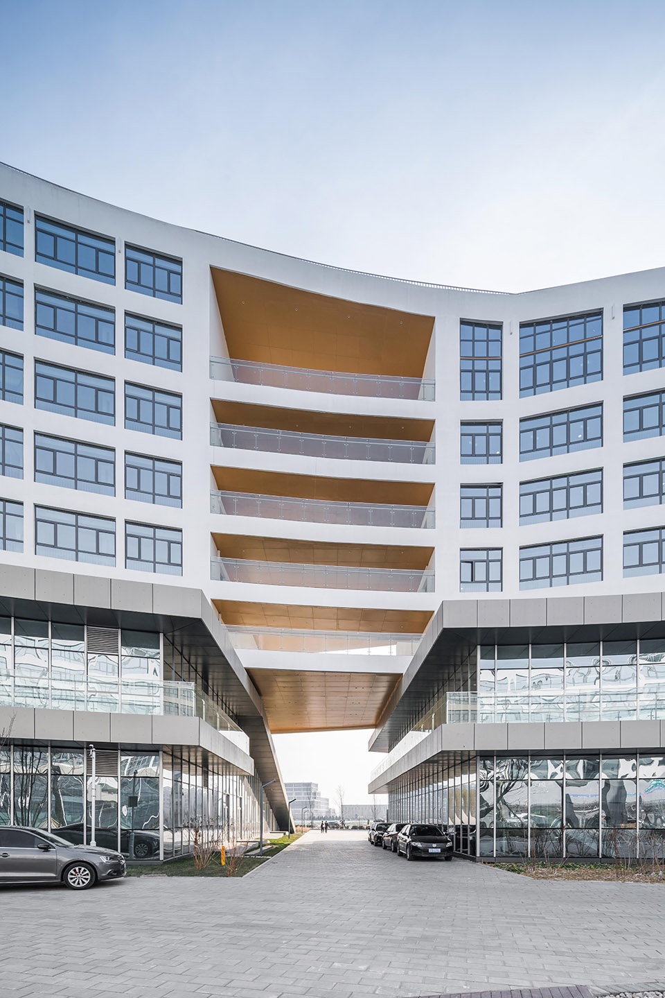 Beijing Daxing International Airport Living Service Facilities Projec CEEDI