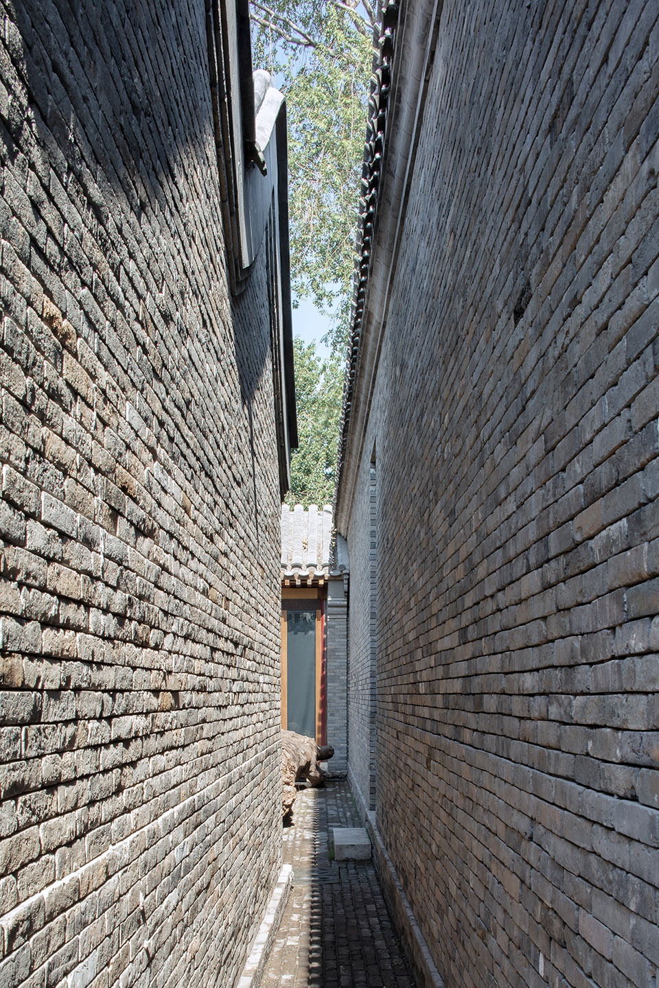 Time Shard Chinese Opera Base in the Qingyun Hutong Origin Architect