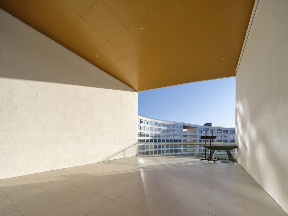 Beijing Daxing International Airport Living Service Facilities Projec CEEDI