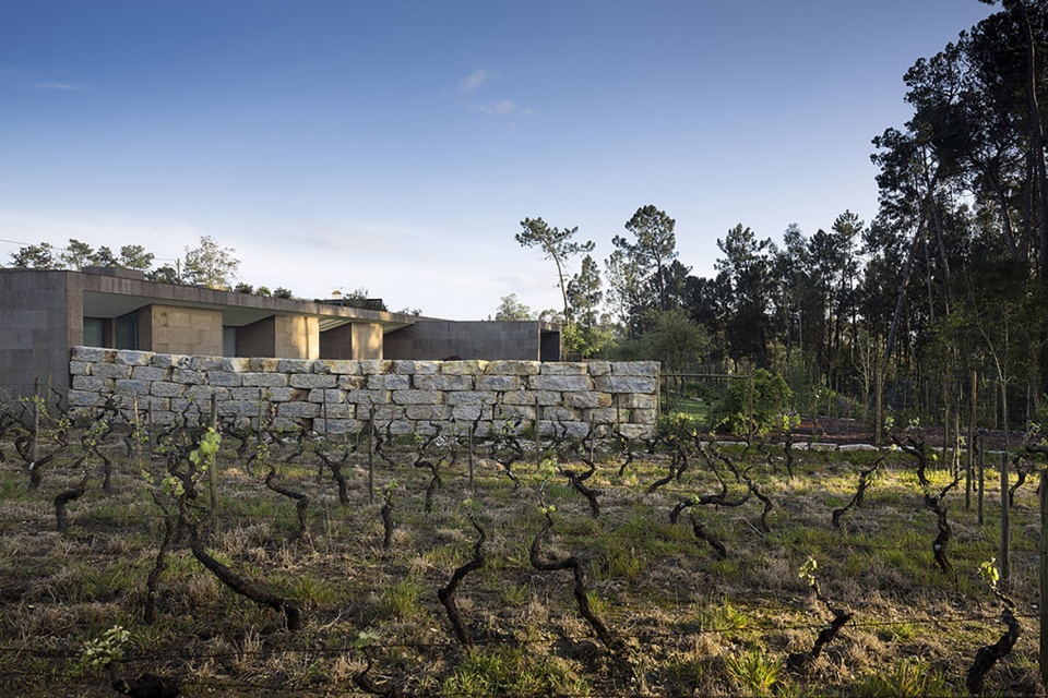gooood archive Earth Sheltered Architecture