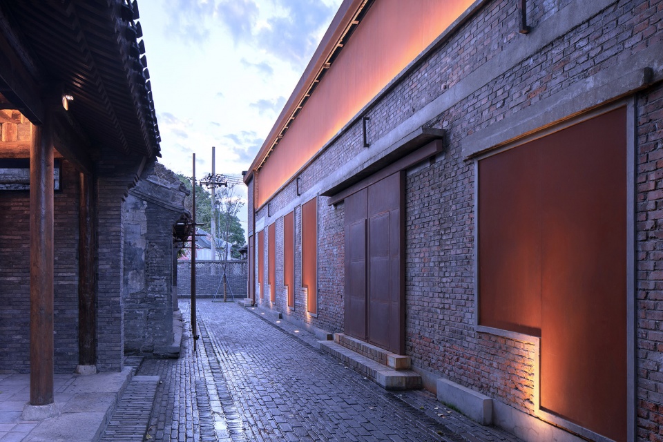 Time Shard Chinese Opera Base in the Qingyun Hutong Origin Architect