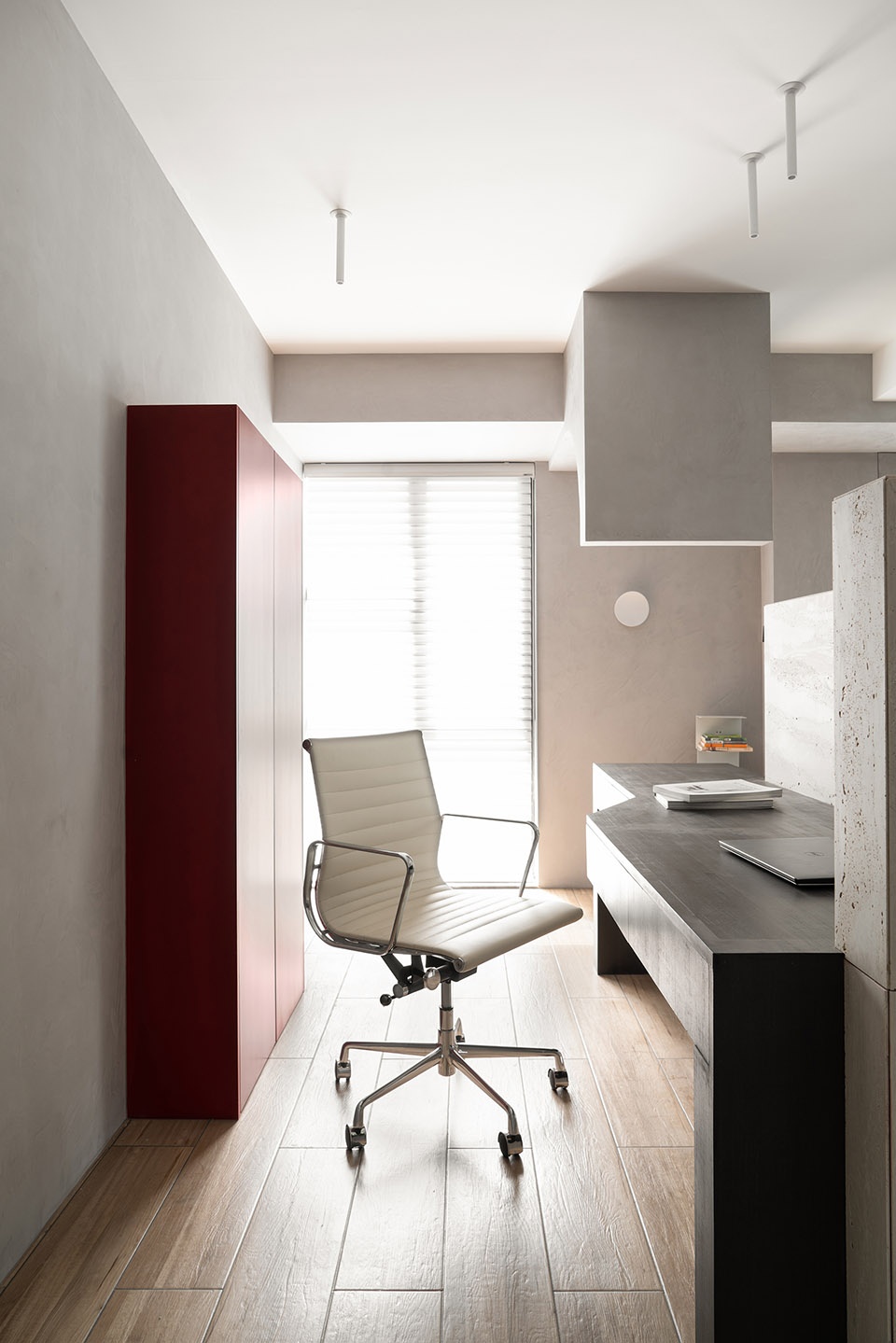 Apartment with free plan and fluent space DNA Architects
