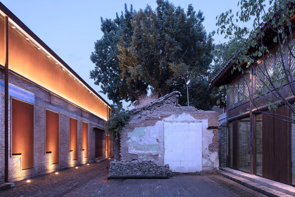 Time Shard Chinese Opera Base in the Qingyun Hutong Origin Architect