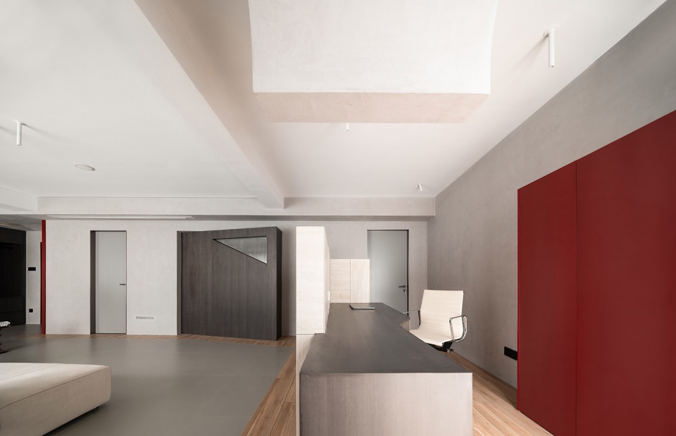 Apartment with free plan and fluent space DNA Architects