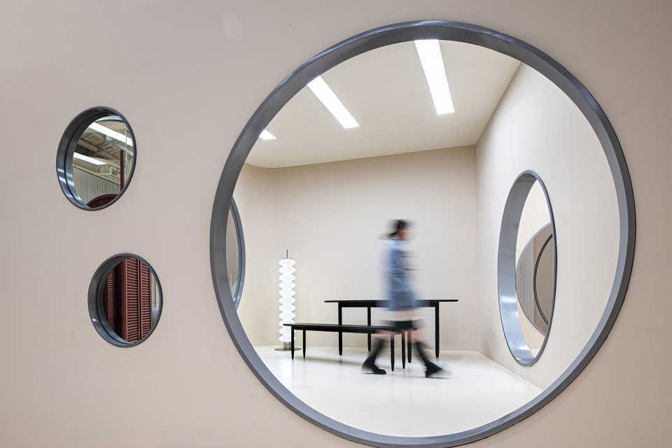 ggget furniture exhibition space QHD Studio