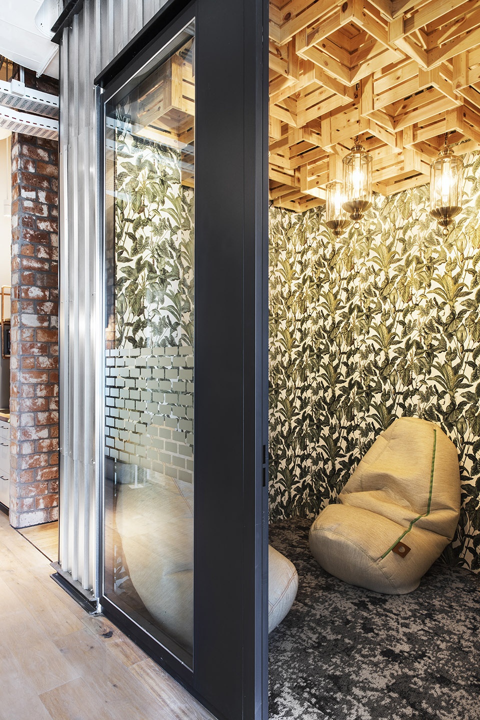 Brain Embassy Roy David Architecture