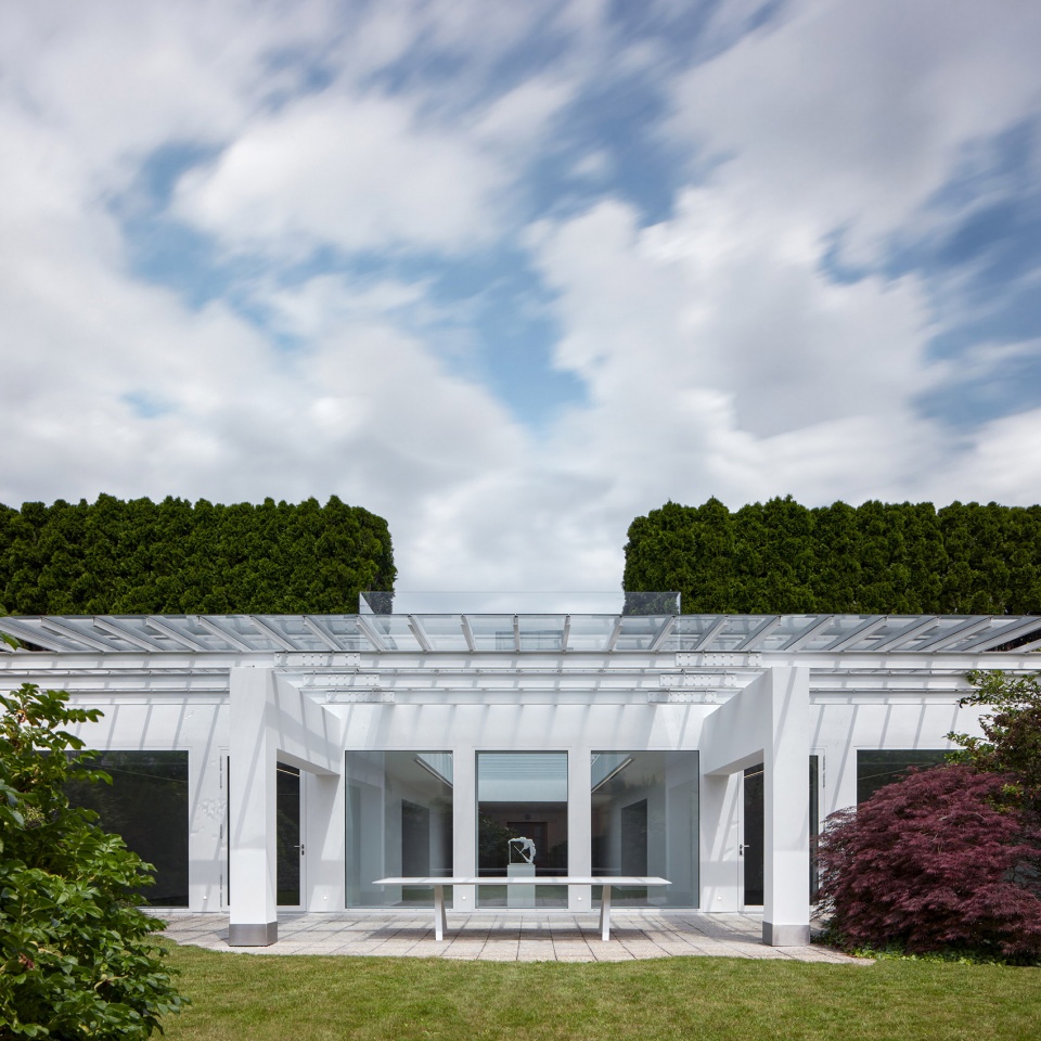 Miroslav Kubík Gallery in Litomysl by Michal Motycka architect