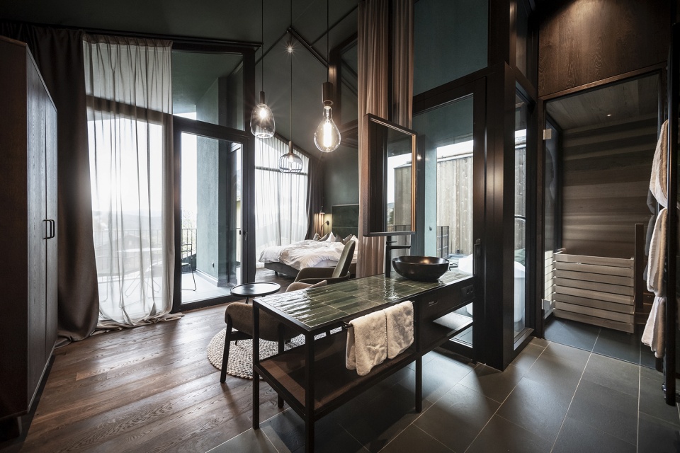 floris green suites by noa