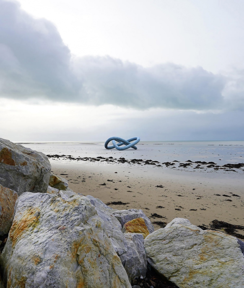 Recycling Loop by Vincent Leroy 1