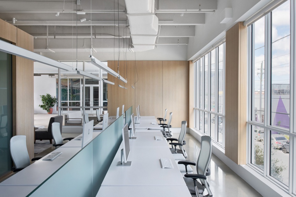 Audemars Piguet Miami Office by Studio Galeon