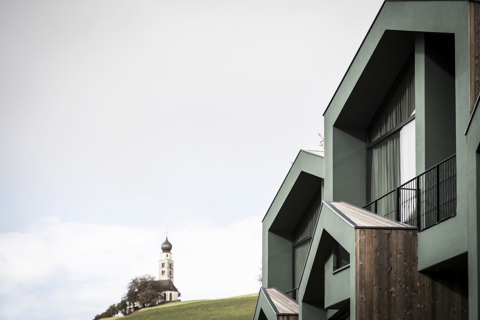 floris green suites by noa