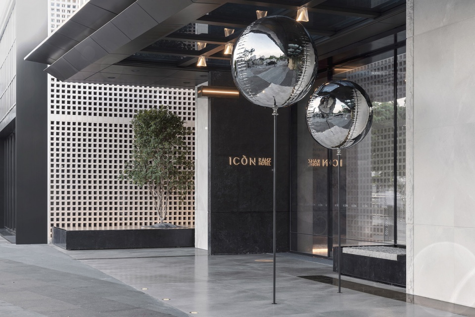 icon hotel china by tomo