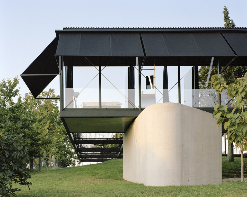 avala house by ten