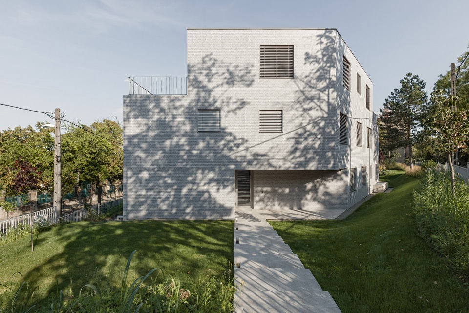SA43 Apartments Project by Numbernow studio and Balazs Szelecsenyi