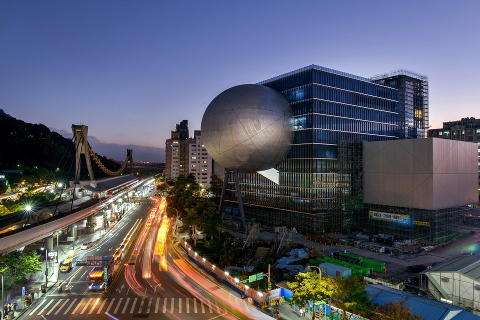 Taipei Performing Arts Center OMA
