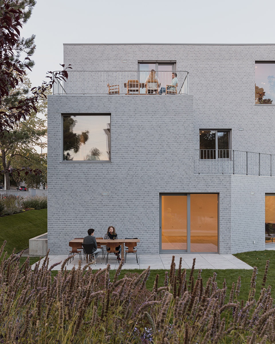 SA43 Apartments Project by Numbernow studio and Balazs Szelecsenyi