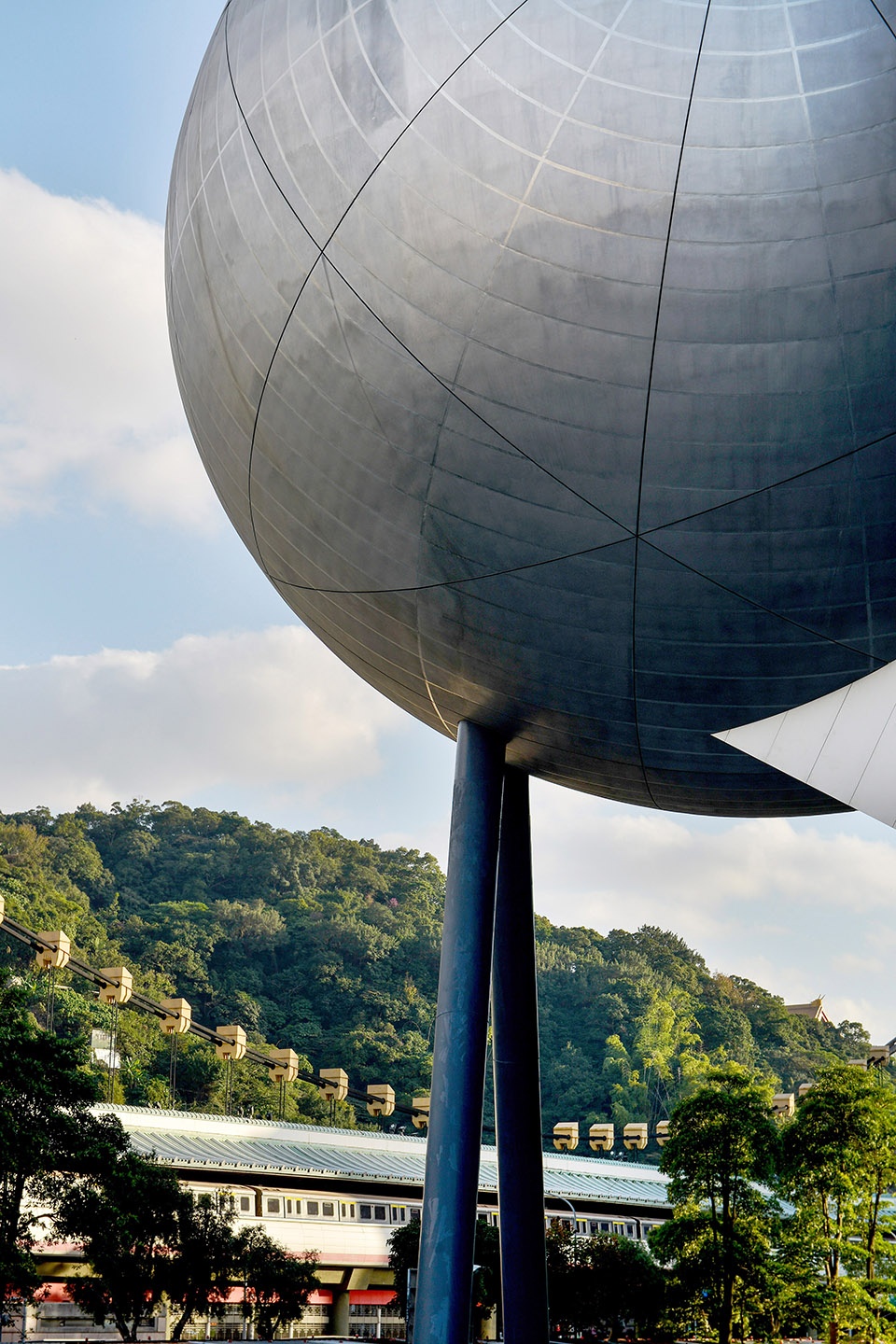 Taipei Performing Arts Center OMA