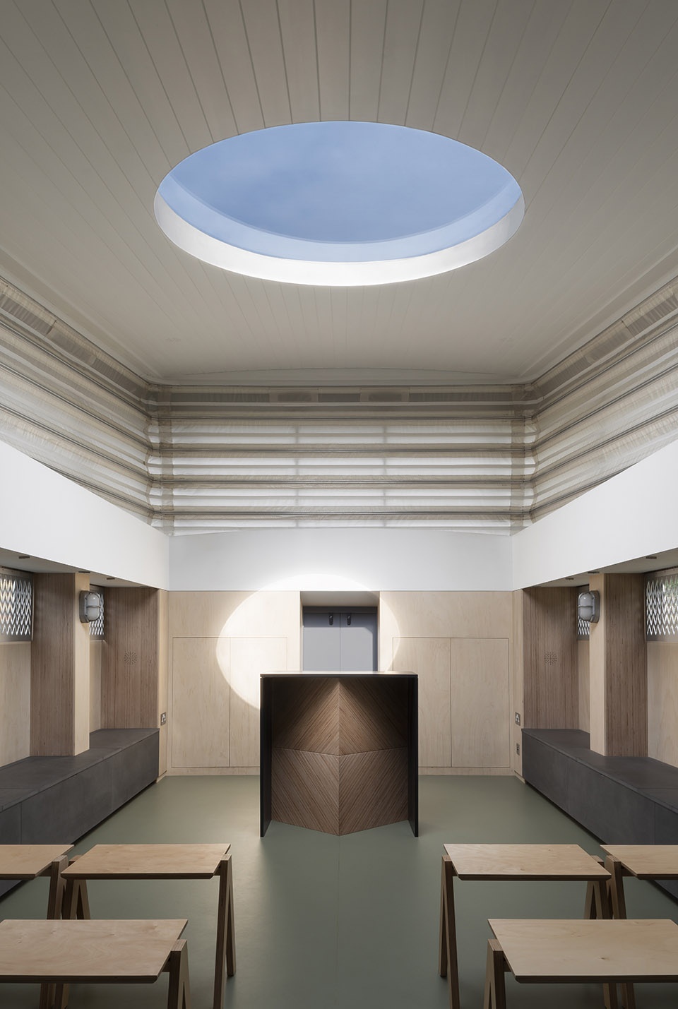 gooood archive altars in modern churches