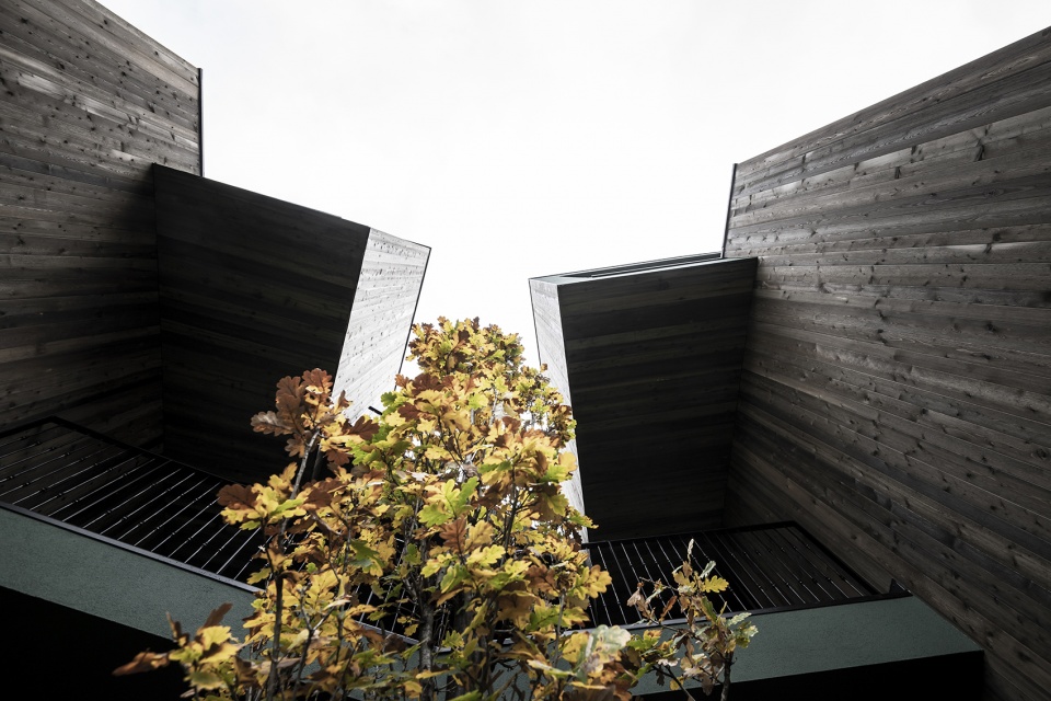 floris green suites by noa