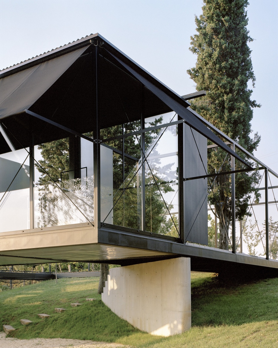 avala house by ten