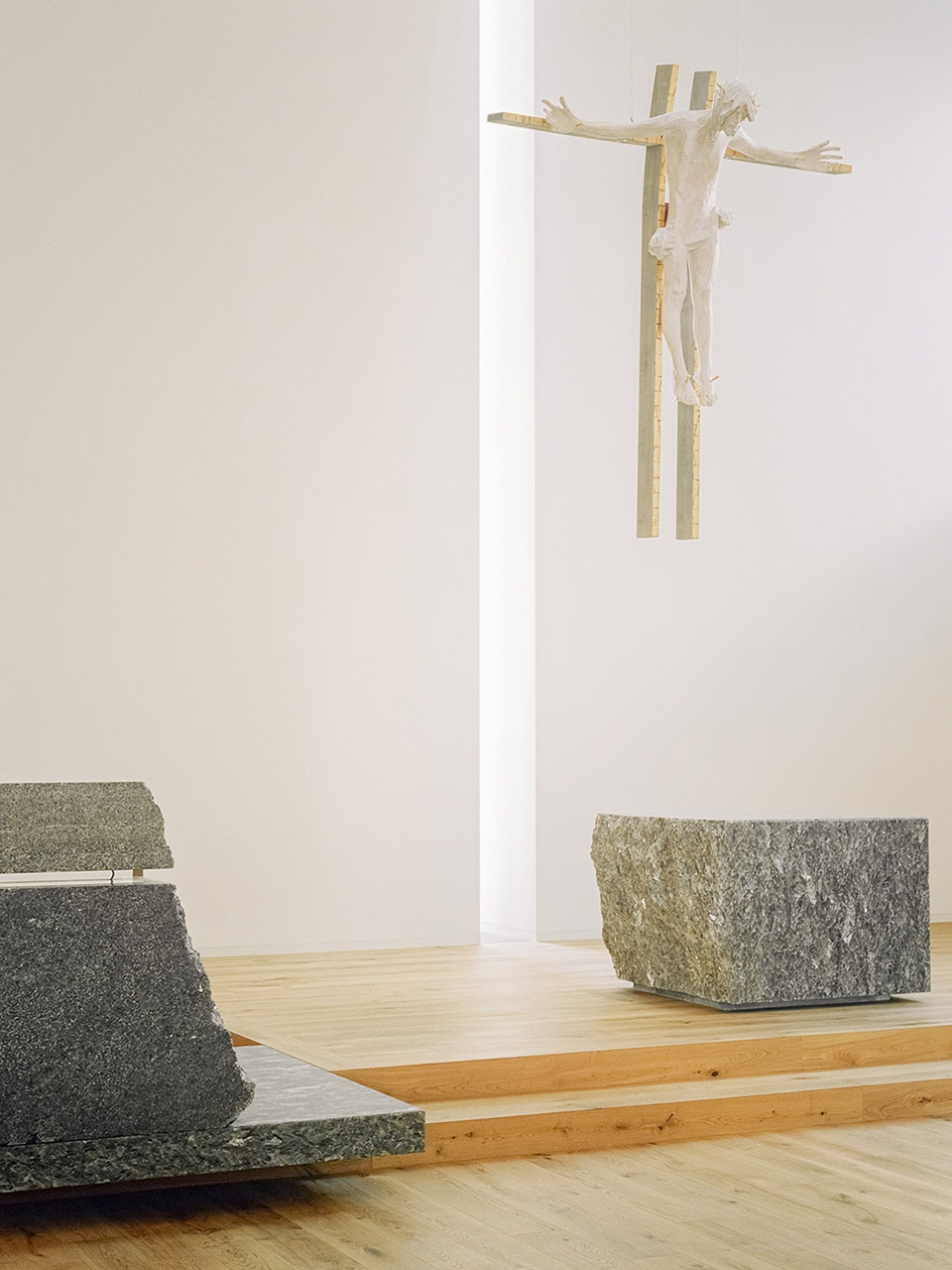 gooood archive altars in modern churches