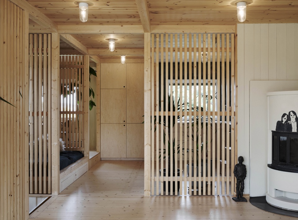 Wood Slat Shotgun House Austigard Arkitektur