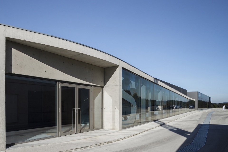 STEELFORM Atelier d’Arquitectura Lopes da Costa