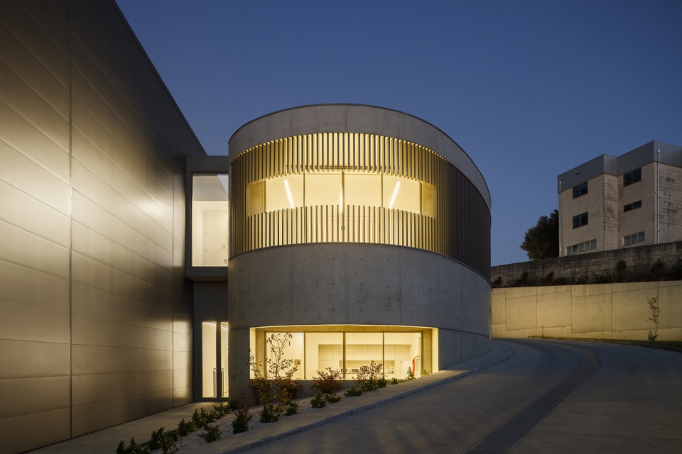 STEELFORM Atelier d’Arquitectura Lopes da Costa