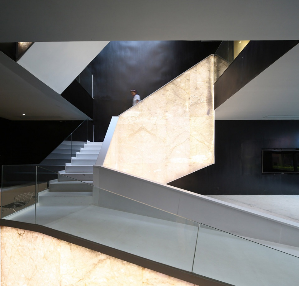 gooood archive material showroom