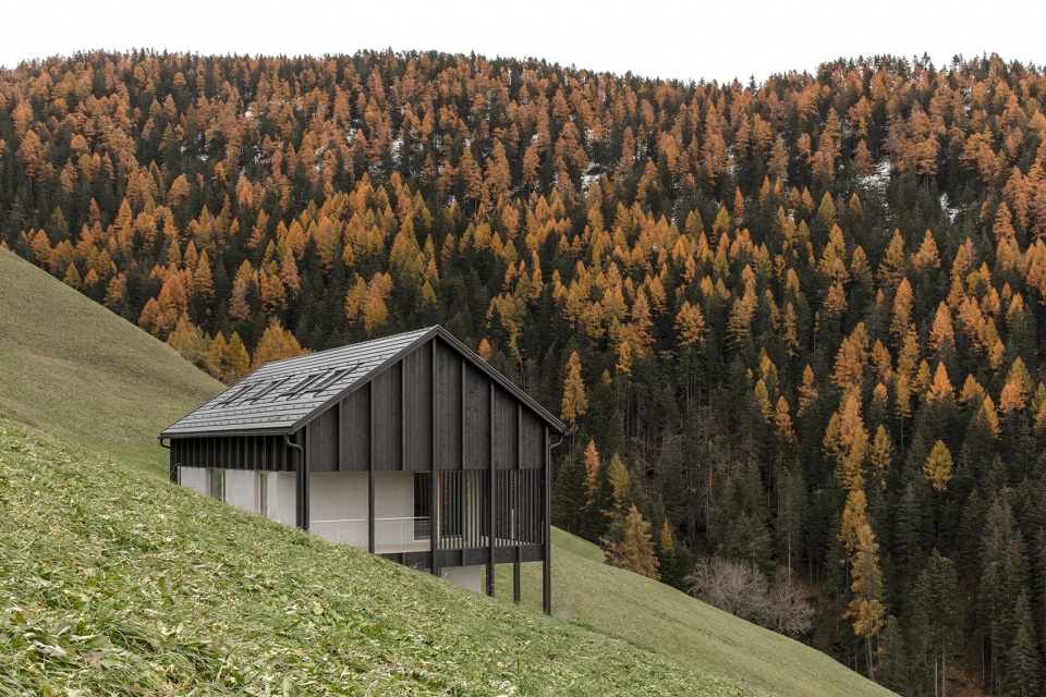 CIASA LE FIUN by Architekt Daniel Ellecosta
