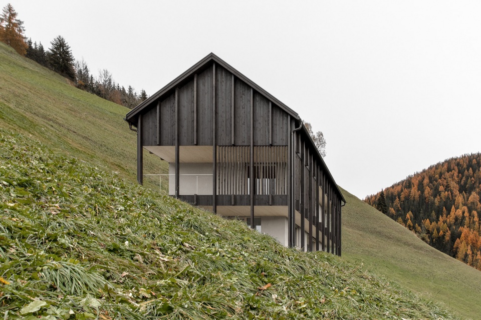 CIASA LE FIUN by Architekt Daniel Ellecosta