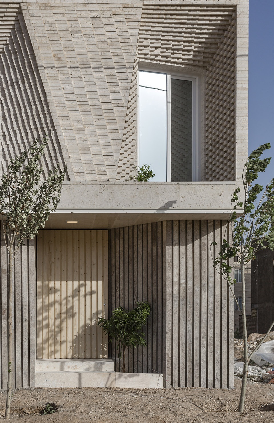 Mahallat Residental Building No3 by CAAT Studio