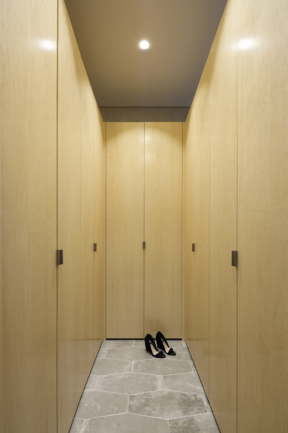 lar familiar by paulo moreira architectures