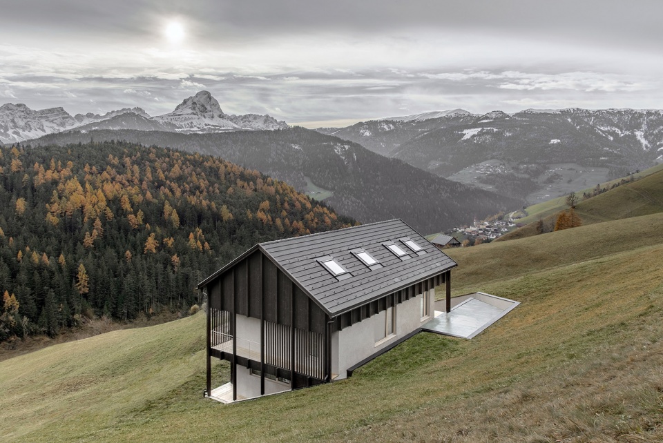 CIASA LE FIUN by Architekt Daniel Ellecosta