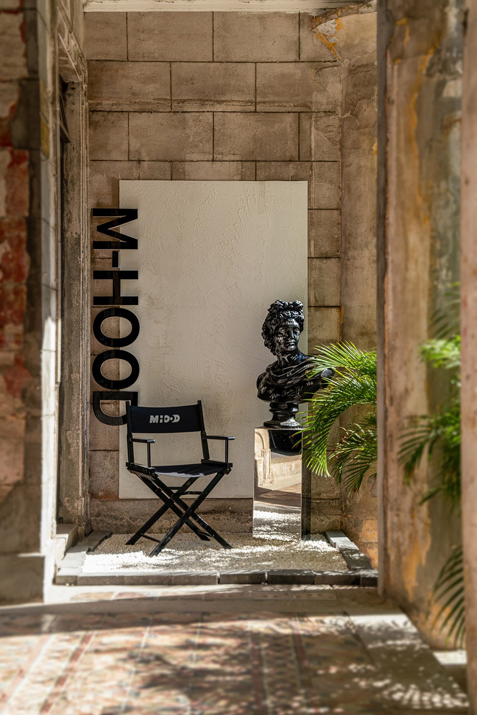 M HOOD Buyers shop China by HOLD DESIGN