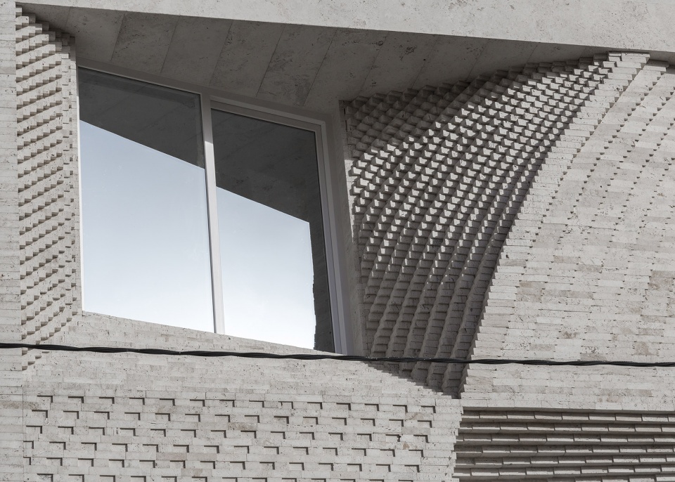Mahallat Residental Building No3 by CAAT Studio