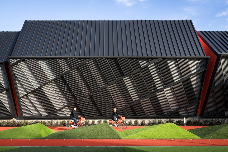 la garage at nike world headquarters by srg partnership