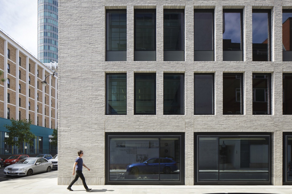 80 charlotte street by make architects