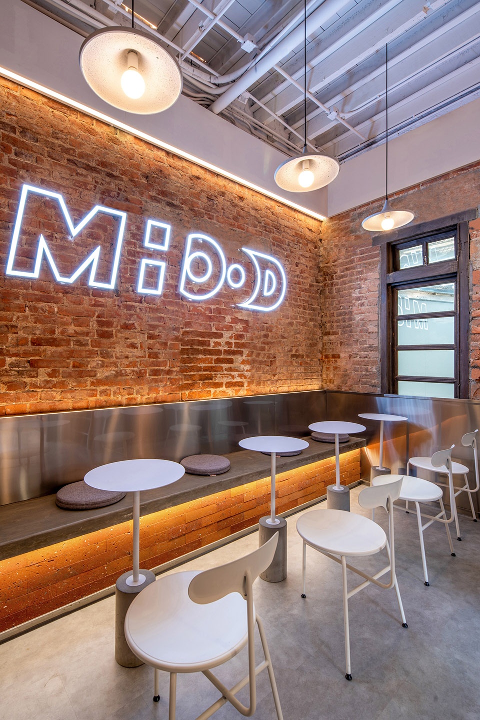 M HOOD Buyers shop China by HOLD DESIGN