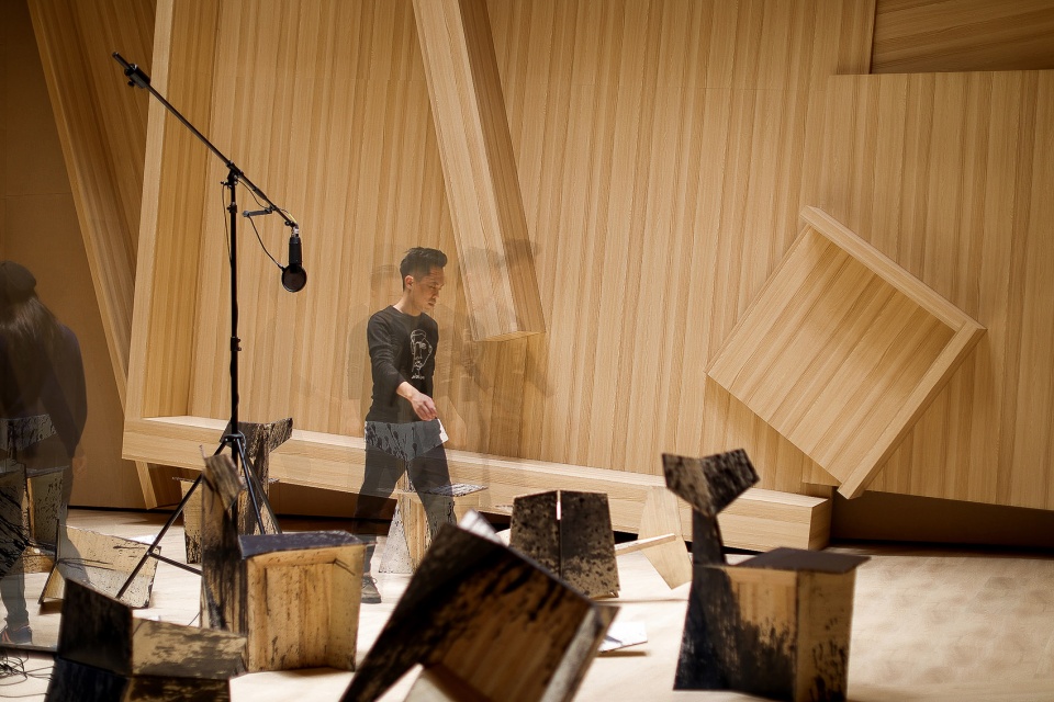 Chaotic Violence Guangzhou Grand Theater Meilan Small Symphony Recording Studio by DOMANI